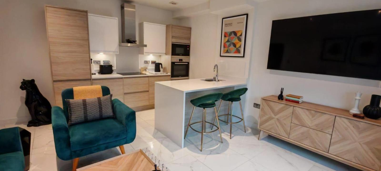 Luxury Apartment: City Centre, Stylish, Modern Chester Exterior photo